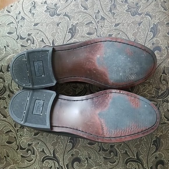 Men BassWeeguns Black 9.5D. - Picture 4 of 8